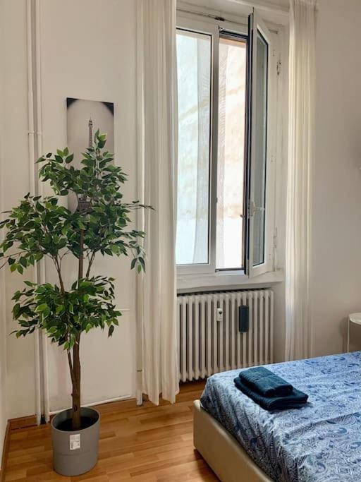 Splendido Bilocale A 4 Fermate Dal Duomo Apartment Milan Exterior photo