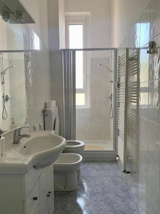 Splendido Bilocale A 4 Fermate Dal Duomo Apartment Milan Exterior photo